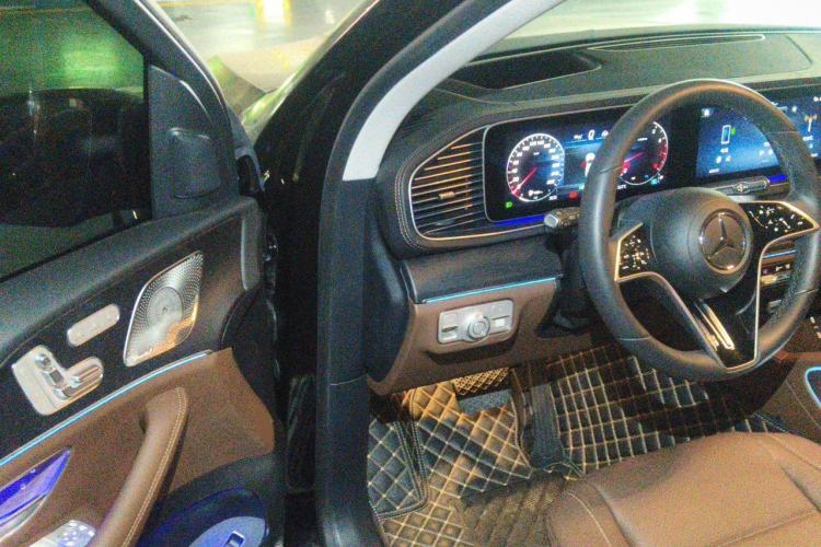 Used Mercedes-Benz GLE 2024 GLE 450 4MATIC Luxury Model Driver Seat