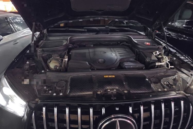 Used Mercedes-Benz GLE 2024 GLE 450 4MATIC Luxury Model Engine Bay