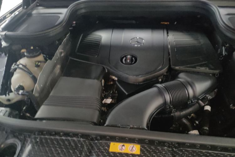 Used Mercedes-Benz GLE 2024 GLE 350 4MATIC Stylish Model Engine Bay