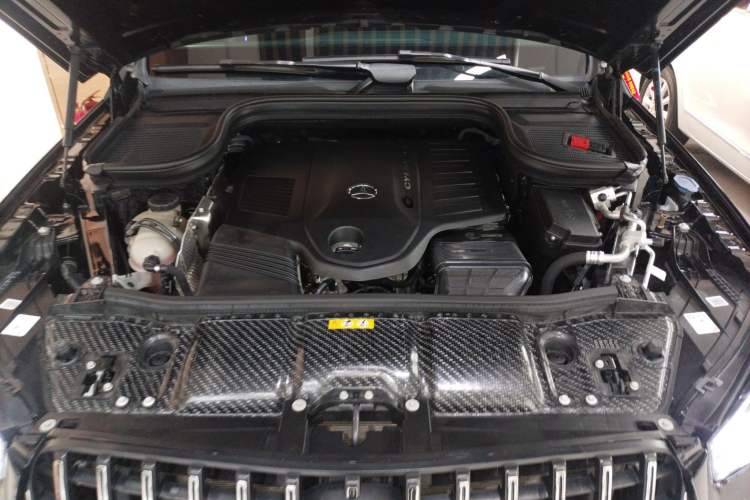 Used Mercedes-Benz GLE 2024 GLE 450 4MATIC Stylish Model Engine Bay