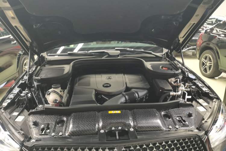 Used Mercedes-Benz GLE 2024 Refreshed GLE 350 4MATIC Stylish Edition Engine Bay