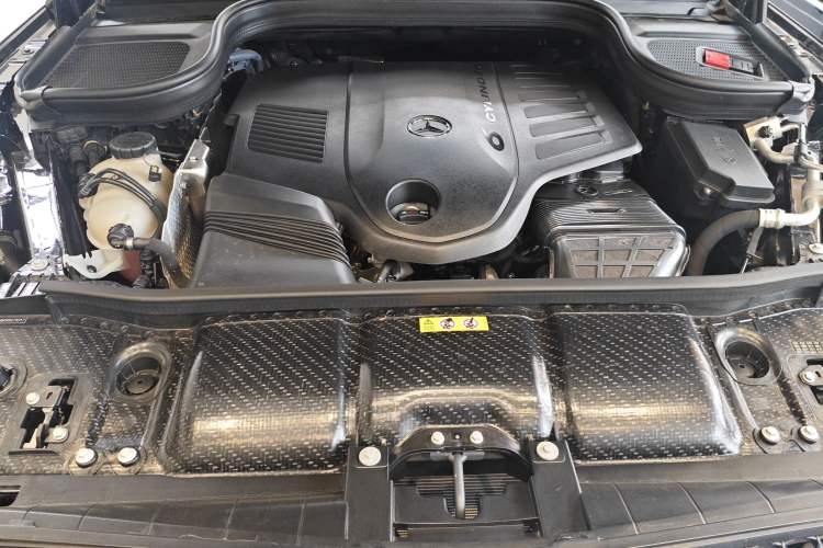 Used Mercedes-Benz GLE 2024 GLE 450 4MATIC AMG Line Engine Bay
