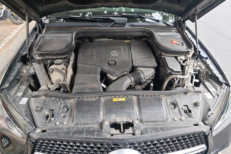 Used Mercedes-Benz GLE 2024 Refreshed GLE 350 4MATIC Stylish Edition Engine Bay