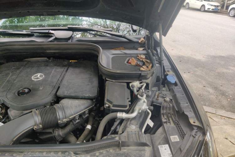 Used Mercedes-Benz GLE 2024 Refreshed GLE 350 4MATIC Stylish Edition Engine Bay Left