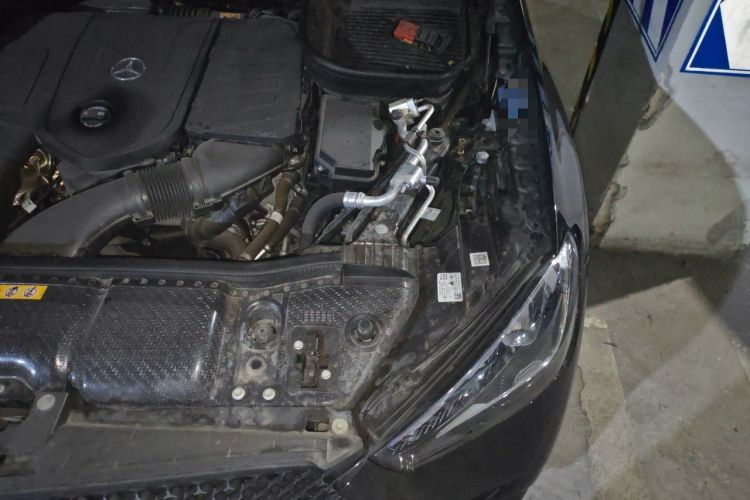 Used Mercedes-Benz GLE 2024 GLE 350 4MATIC Dynamic Edition Engine Bay Left