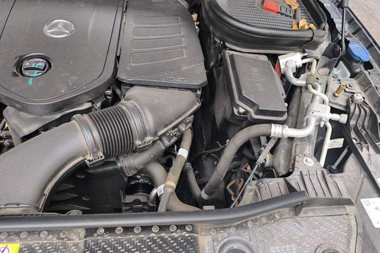 Used Mercedes-Benz GLE 2024 Refreshed GLE 350 4MATIC Stylish Edition Engine Bay Left