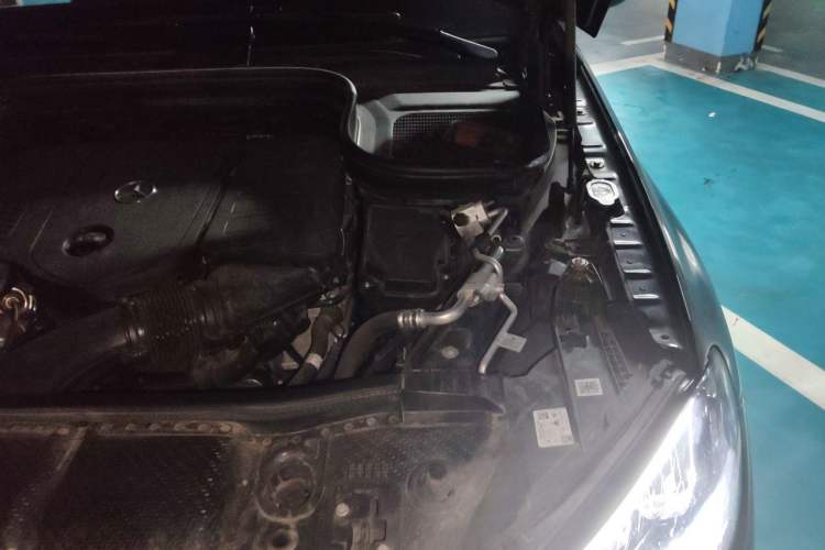 Used Mercedes-Benz GLE 2024 GLE 350 4MATIC Dynamic Edition Engine Bay Left