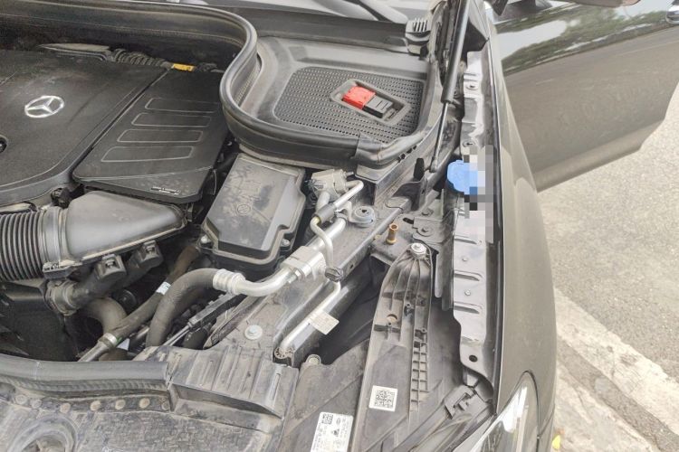 Used Mercedes-Benz GLE 2024 Refreshed GLE 350 4MATIC Stylish Edition Engine Bay Left