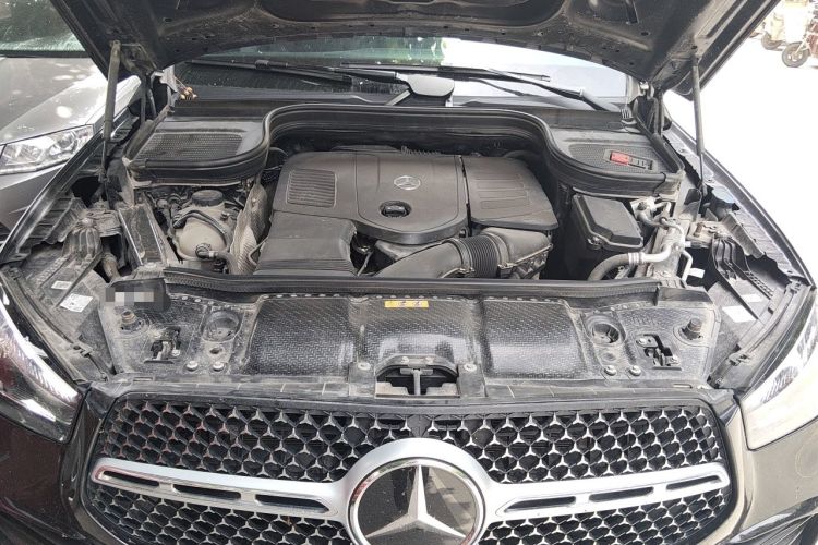 Used Mercedes-Benz GLE 2024 GLE 350 4MATIC Stylish Model Engine Bay