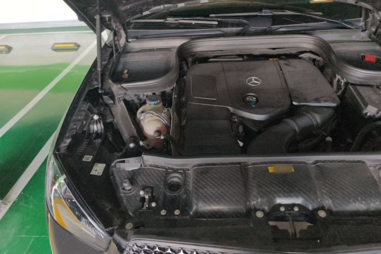 Used Mercedes-Benz GLE 2024 GLE 350 4MATIC Stylish Model Engine Bay Right