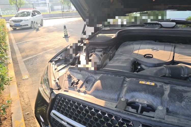 Used Mercedes-Benz GLE 2024 GLE 350 4MATIC Stylish Model Engine Bay Right