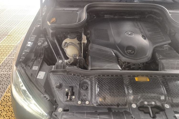 Used Mercedes-Benz GLE 2024 GLE 450 4MATIC Stylish Model Engine Bay Right