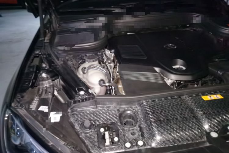 Used Mercedes-Benz GLE 2024 GLE 450 4MATIC Stylish Model Engine Bay Right