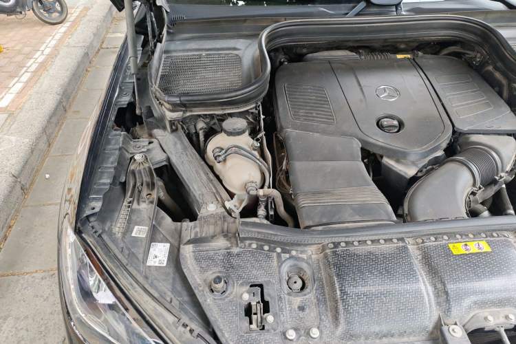 Used Mercedes-Benz GLE 2024 Refreshed GLE 350 4MATIC Stylish Edition Engine Bay Right