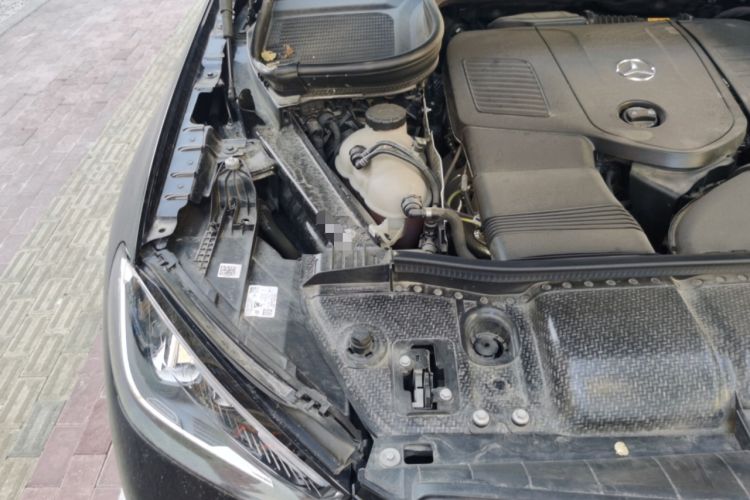 Used Mercedes-Benz GLE 2024 GLE 350 4MATIC Stylish Model Engine Bay Right