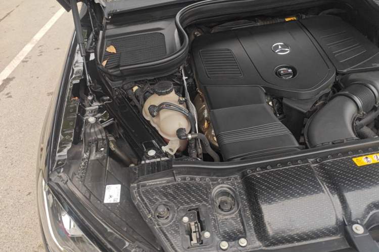 Used Mercedes-Benz GLE 2024 GLE 350 4MATIC Stylish Model Engine Bay Right