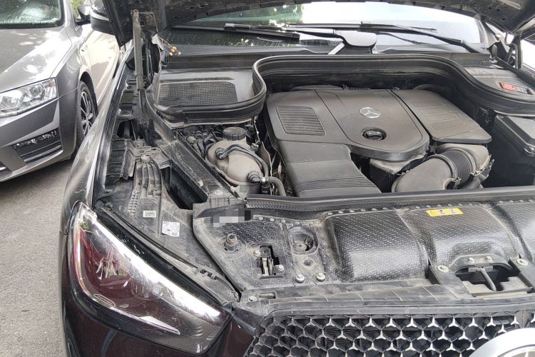 Used Mercedes-Benz GLE 2024 GLE 350 4MATIC Stylish Model Engine Bay Right
