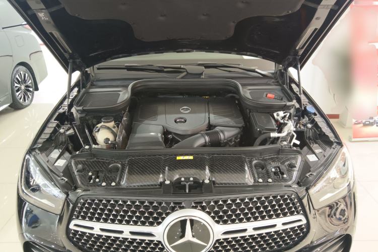 Used Mercedes-Benz GLE 2024 Refreshed GLE 350 4MATIC Stylish Edition Engine Bay