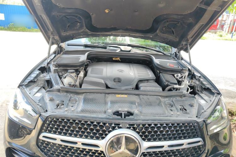 Used Mercedes-Benz GLE 2024 GLE 450 4MATIC Stylish Model Engine Bay