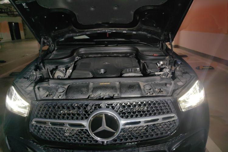 Used Mercedes-Benz GLE 2024 GLE 450 4MATIC Stylish Model Engine Bay