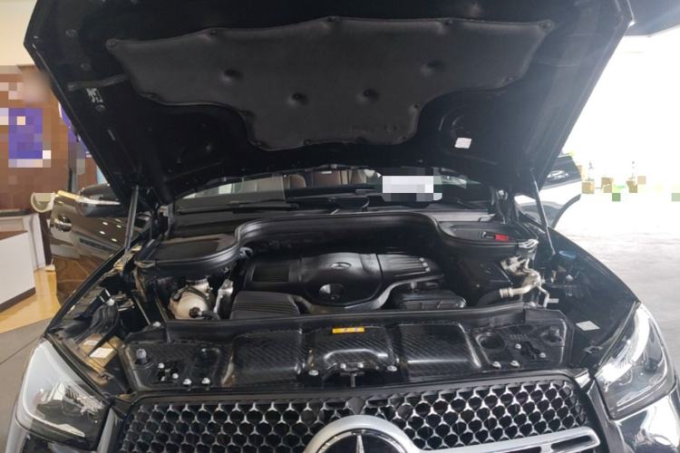 Used Mercedes-Benz GLE 2024 GLE 450 4MATIC Stylish Model Engine Bay