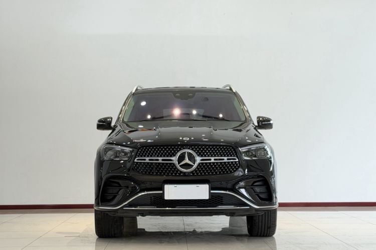 Used Mercedes-Benz GLE 2024 GLE 450 4MATIC Luxury Model Exterior 1