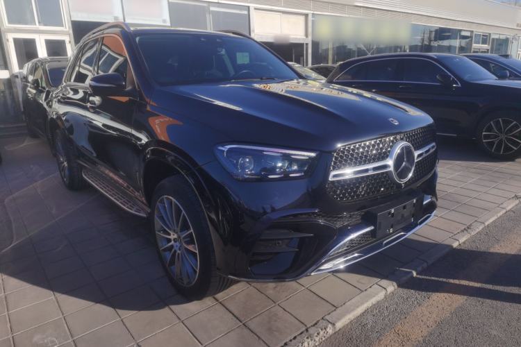 Used Mercedes-Benz GLE 2024 GLE 450 4MATIC Luxury Model Exterior 1