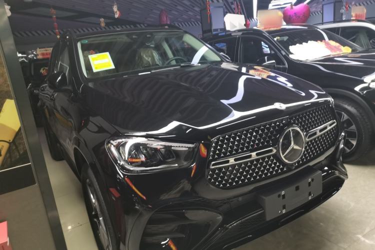 Used Mercedes-Benz GLE 2024 GLE 450 4MATIC Stylish Model Exterior 1