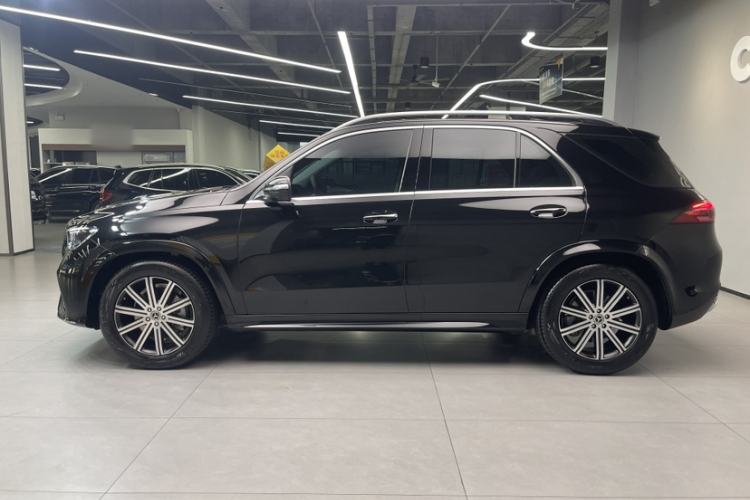 Used Mercedes-Benz GLE 2024 GLE 350 4MATIC Stylish Model Exterior 2