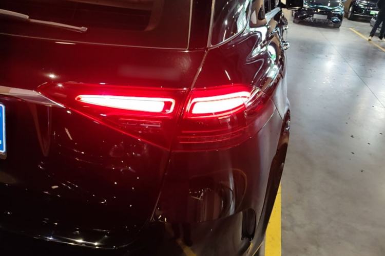 Used Mercedes-Benz GLE 2024 GLE 450 4MATIC Stylish Model Exterior 3