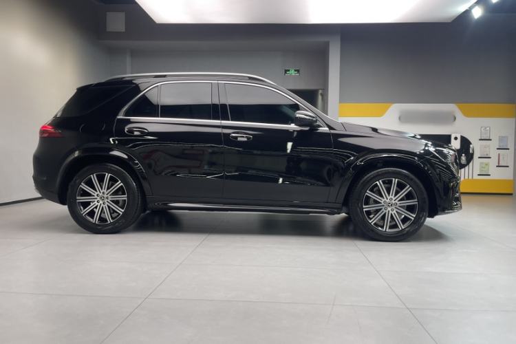 Used Mercedes-Benz GLE 2024 GLE 350 4MATIC Stylish Model Exterior 3