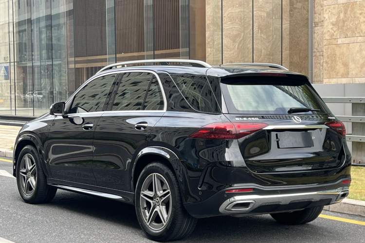 Used Mercedes-Benz GLE 2024 GLE 450 4MATIC Stylish Model Exterior 3