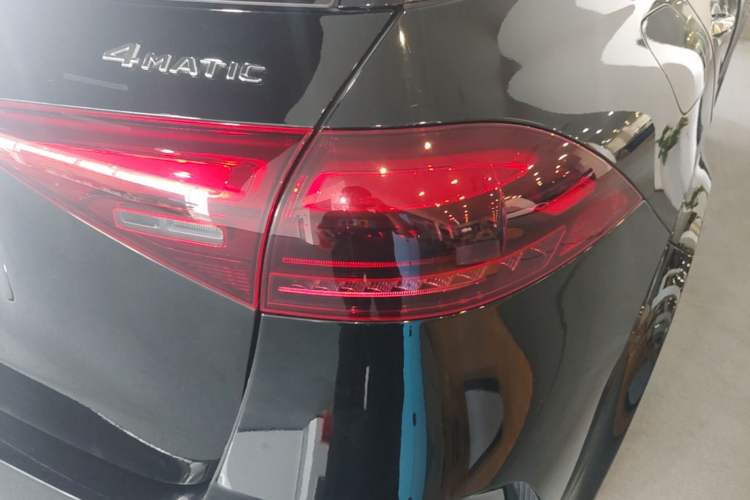 Used Mercedes-Benz GLE 2024 GLE 450 4MATIC Stylish Model Exterior 3