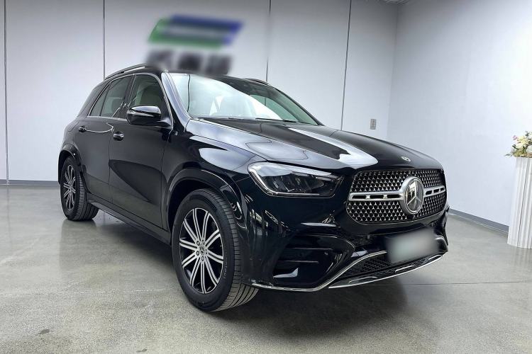 Used Mercedes-Benz GLE 2024 Refreshed GLE 350 4MATIC Stylish Edition Exterior 4