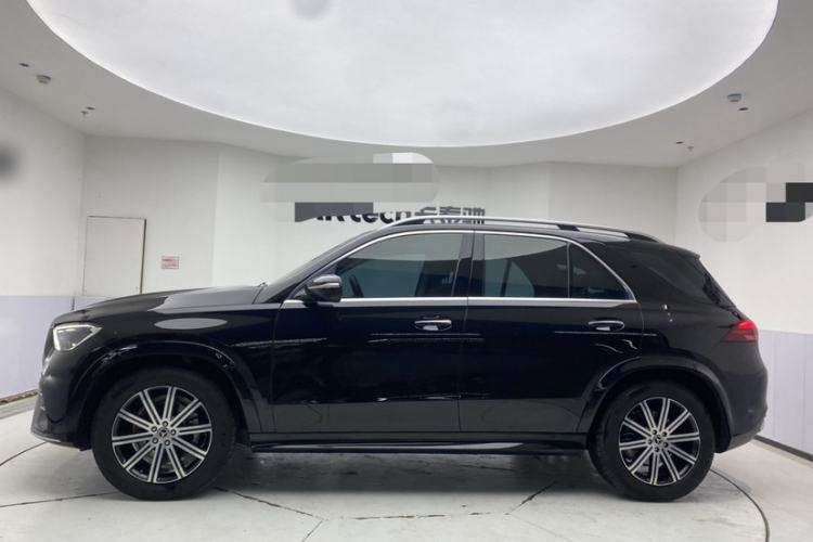 Used Mercedes-Benz GLE 2024 Refreshed GLE 350 4MATIC Stylish Edition Exterior 4