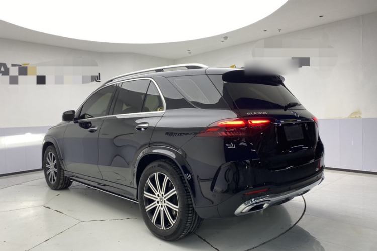 Used Mercedes-Benz GLE 2024 Refreshed GLE 350 4MATIC Stylish Edition Exterior 4