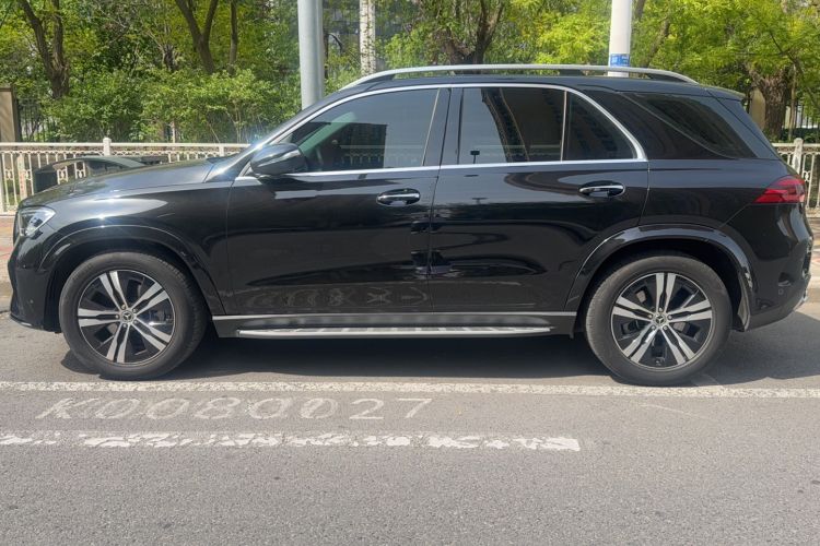 Used Mercedes-Benz GLE 2024 GLE 350 4MATIC Stylish Model Exterior 5