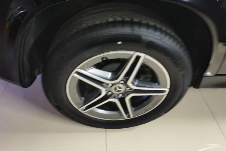 Used Mercedes-Benz GLE 2024 GLE 450 4MATIC Stylish Model Exterior 5