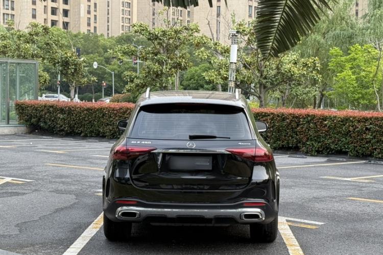 Used Mercedes-Benz GLE 2024 GLE 450 4MATIC Stylish Model Exterior 6