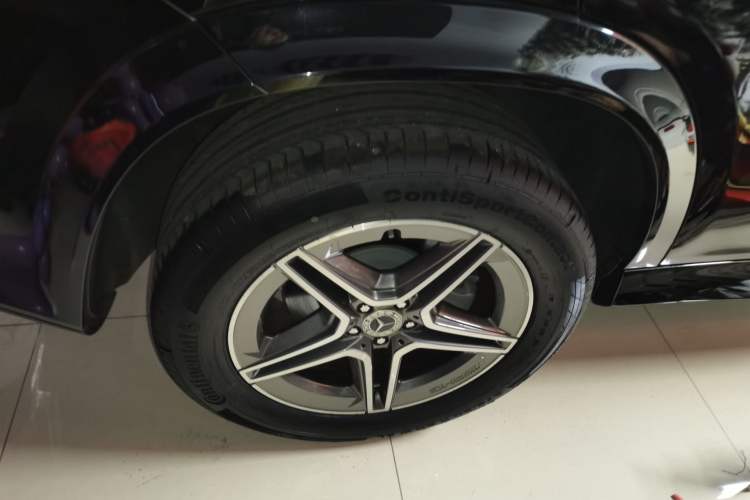 Used Mercedes-Benz GLE 2024 GLE 450 4MATIC Stylish Model Exterior 8