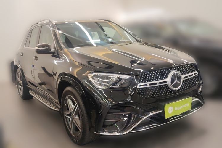 Used Mercedes-Benz GLE 2024 GLE 450 4MATIC AMG Line Front Right 45 Deg