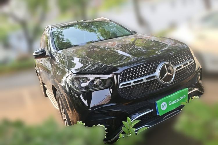 Used Mercedes-Benz GLE 2024 GLE 350 4MATIC Stylish Model Front Right 45 Deg