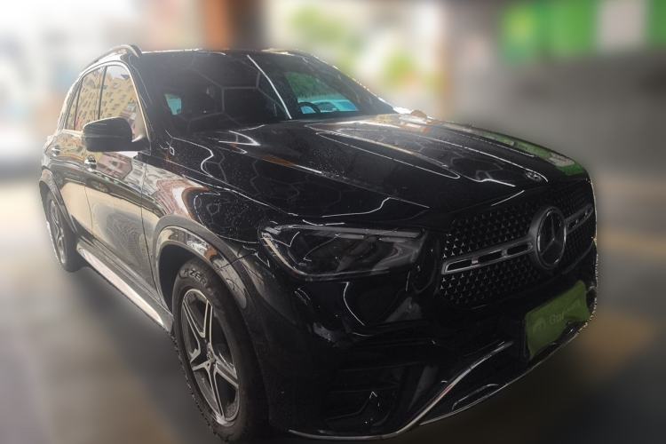 Used Mercedes-Benz GLE 2024 GLE 450 4MATIC Stylish Model Front Right 45 Deg