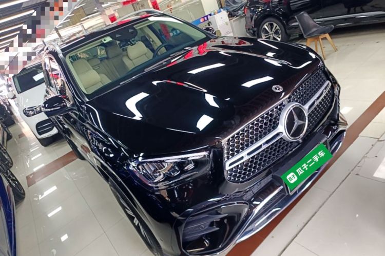 Used Mercedes-Benz GLE 2024 Refreshed GLE 350 4MATIC Stylish Edition Front Right 45 Deg