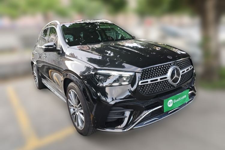 Used Mercedes-Benz GLE 2024 GLE 450 4MATIC Luxury Model Front Right 45 Deg