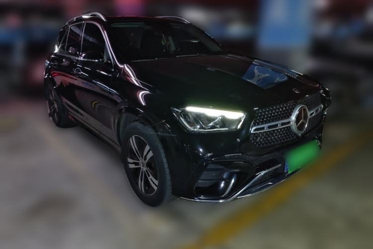 Used Mercedes-Benz GLE 2024 GLE 350 4MATIC Stylish Model Front Right 45 Deg