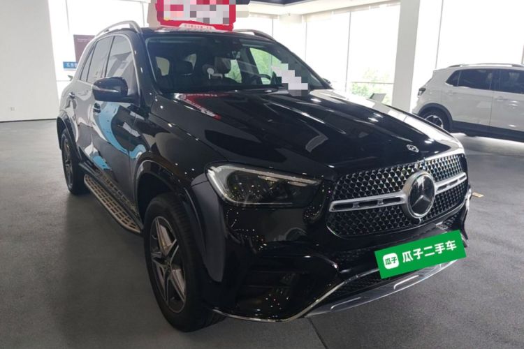 Used Mercedes-Benz GLE 2024 GLE 450 4MATIC Stylish Model Front Right 45 Deg
