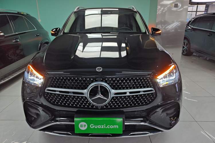 Used Mercedes-Benz GLE 2024 Refreshed GLE 350 4MATIC Stylish Edition Front