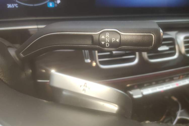 Used Mercedes-Benz GLE 2024 GLE 350 4MATIC Stylish Model Gear Lever