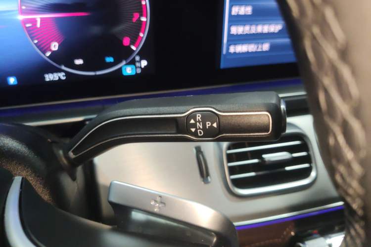 Used Mercedes-Benz GLE 2024 GLE 450 4MATIC AMG Line Gear Lever